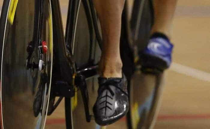 Indoor cycling shoes